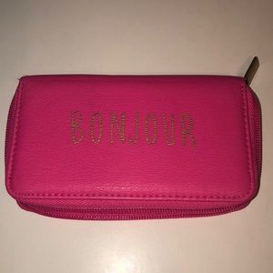 hello bonjour clutch